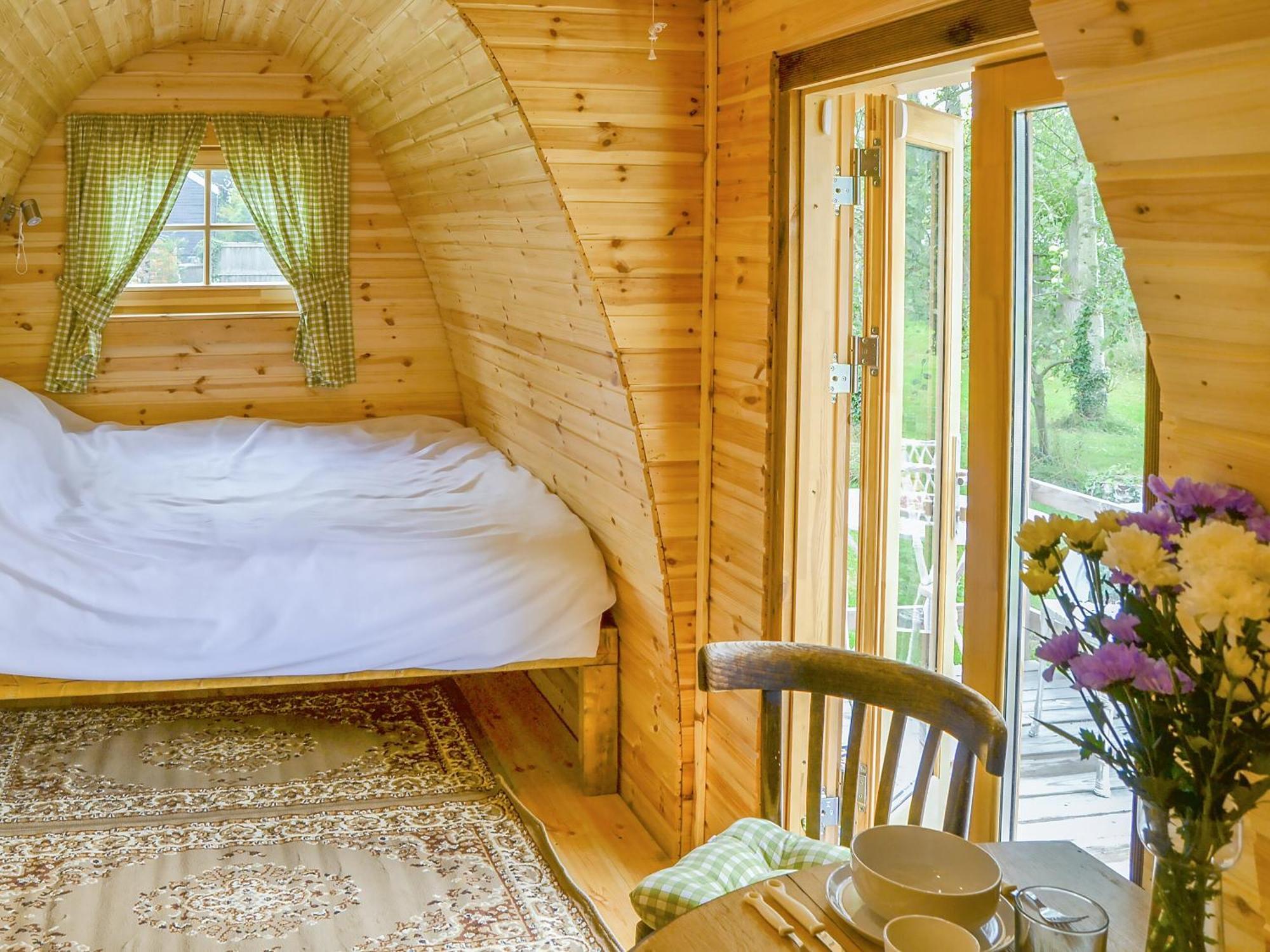 The Squirrels Strelley Barn Villa Woodham Mortimer Bagian luar foto
